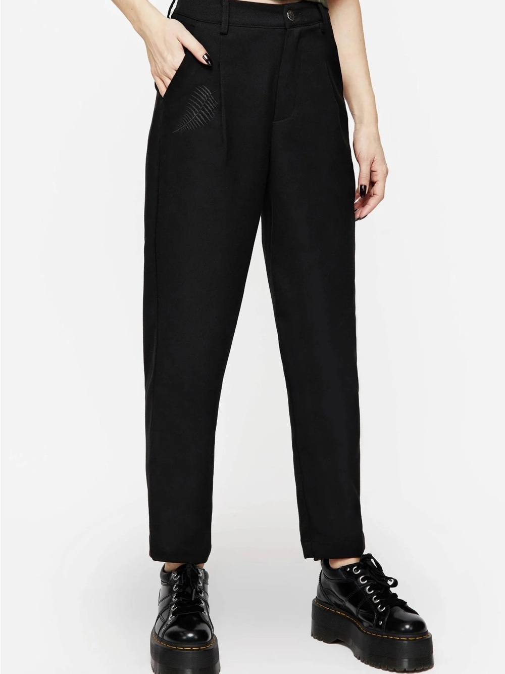 Like New Black High-Waist Tapered Women's Pants